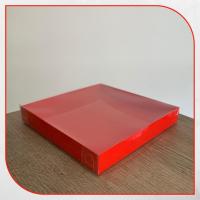 20x20x3 Altı Kırmızı Karton Üstü Asetat Kutu