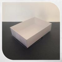 8x11x3 Altı Beyaz Karton Üstü Asetat Kutu