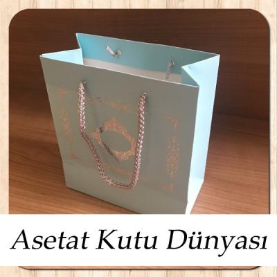 15.5x17x8 Ölçülü Mavi Üzerine Gümüş Saray Desenli Karton Çanta