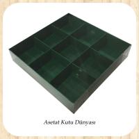 15x15x3 Altı Yeşil Karton Üstü Asetat İçi 9 Bölmeli kutu