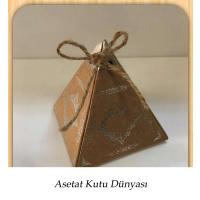 6.5x6.5x7 Kraft Piramit Kutu (Gümüş Saray Desen)