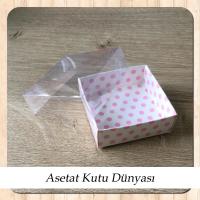 6x6x2.5 Altı Pembe Puantiyeli Karton Üstü Asetat Kutu (Dıştan Kapanan)