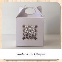 6x6x6 Beyaz Karton Üzerine Saray Desenli, Lazer Kesim Kutu