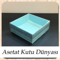 8x8x3 Altı Mavi Üzerine Gümüş Kilim Desenli Karton, Üstü Asetat Kutu