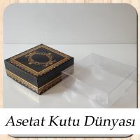 8x8x3 Altı Siyah Üzerine Gold Kilim Desenli Karton, Üstü Asetat Kutu