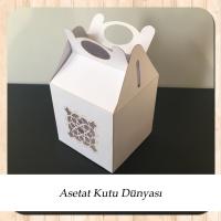 8x8x8 Beyaz Karton Üzerine Saray Desenli, Lazer Kesim Kutu