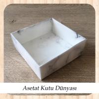 9x9x3 Altı Beyaz Mermer Desenli Karton Üstü Asetat Kutu